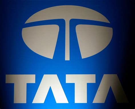 Tata Is Said to Shelve Media Unit IPO After Buying .